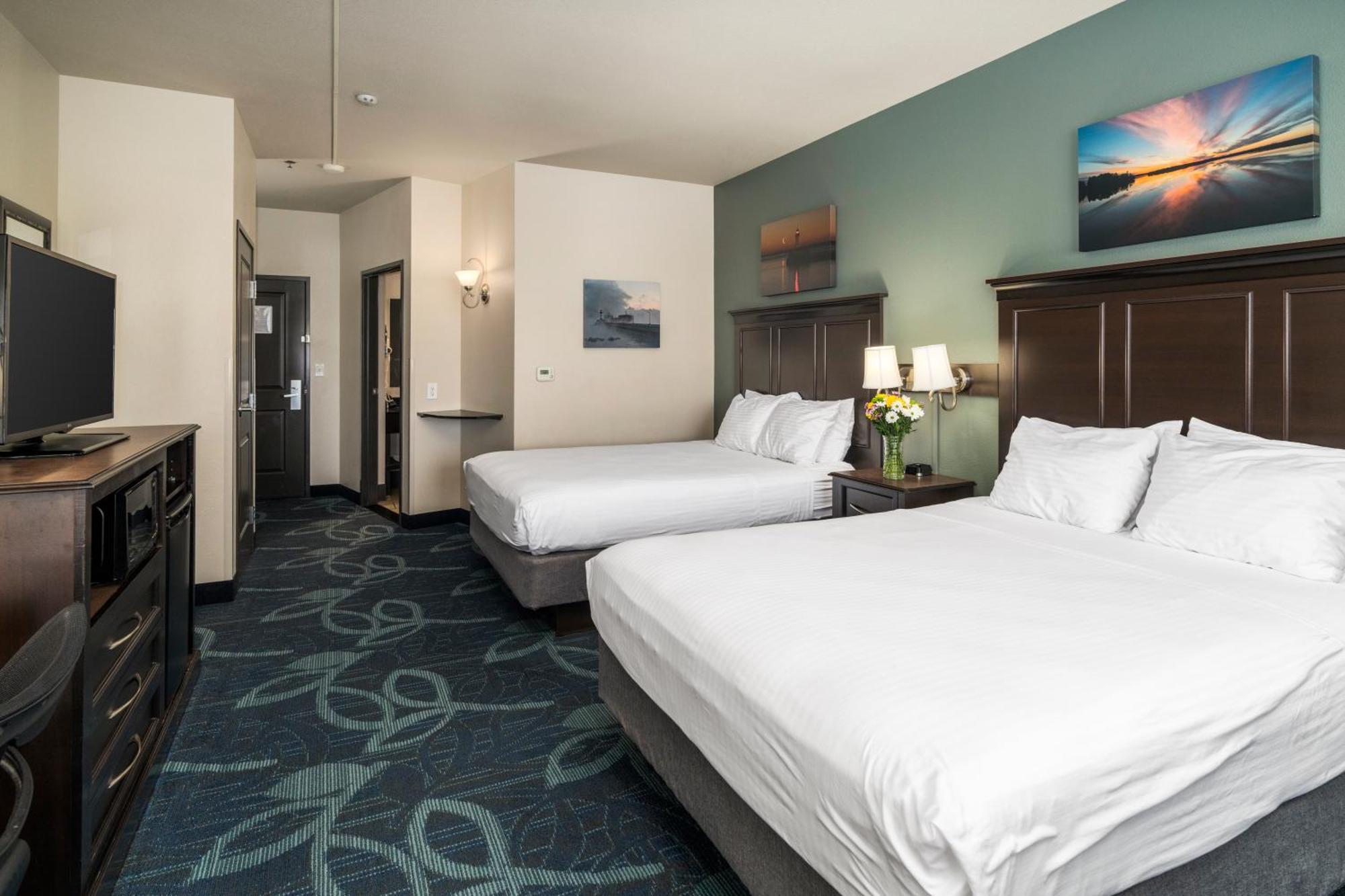 דולות Park Point Marina Inn מראה חיצוני תמונה